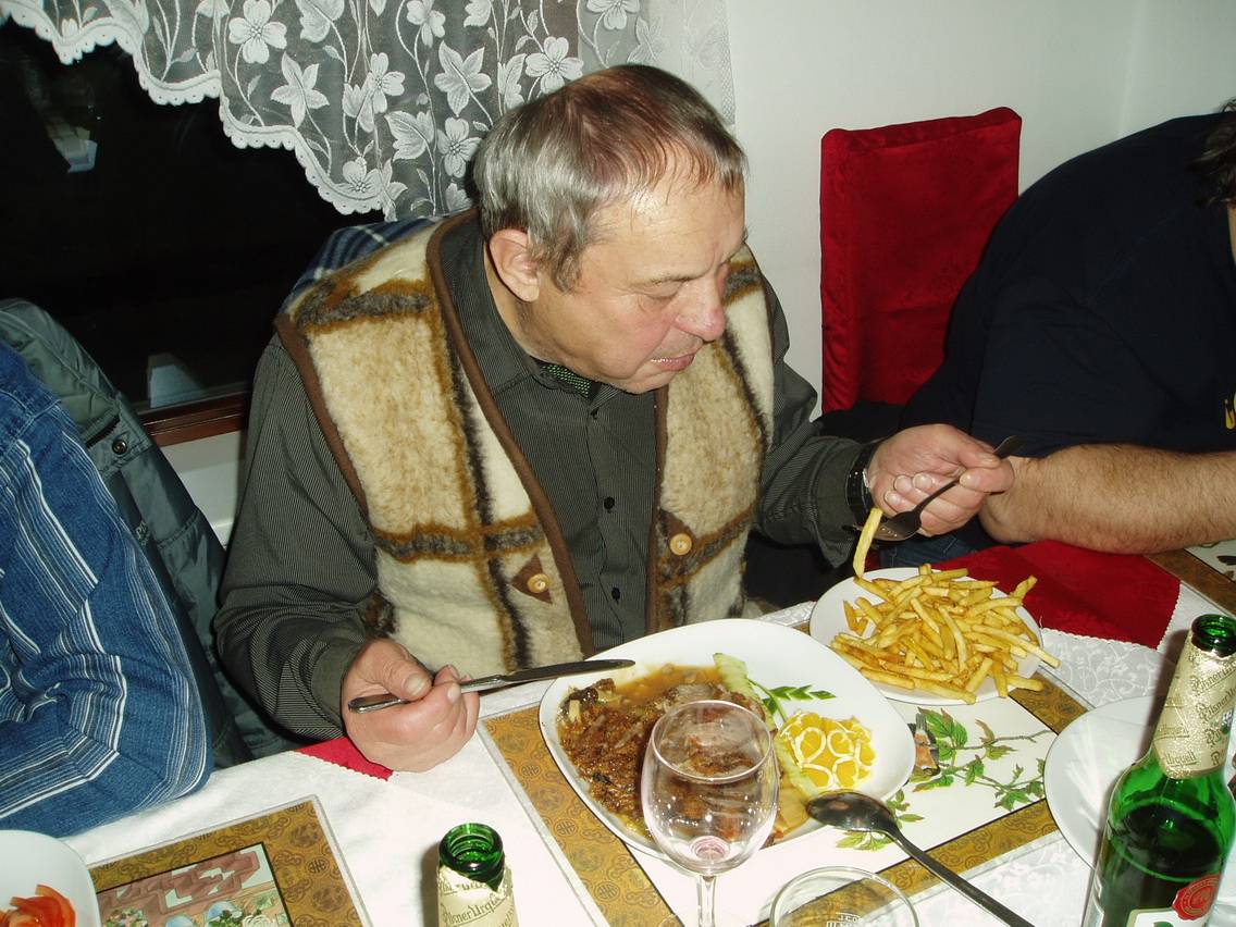 cina_121206_P1010028